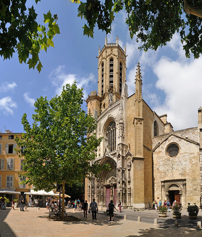 cathedrale saint-sauveur